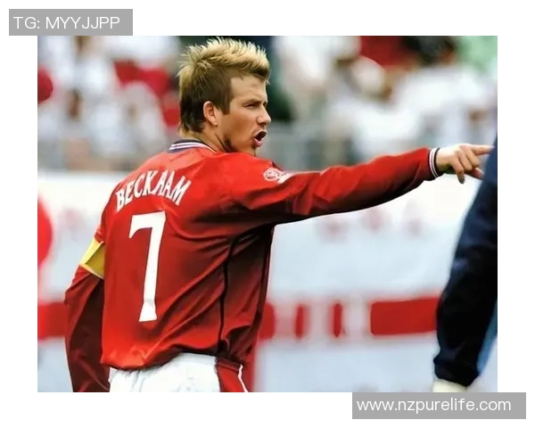 足球场上的邪魅一笑 探秘球星颜值与魅力背后的秘密