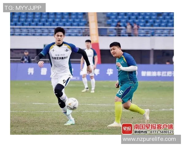 抖音平台上活跃的足球明星都有谁他们如何与粉丝互动引发热议